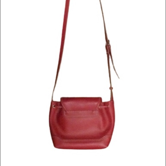 Vintage Red Leather Tommy Hilfiger Side Strap Crossbody small Purse / Bag - Picture 3 of 5